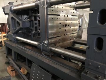 高速80トンのブラシ4KWの評価される力のための自動射出成形機械